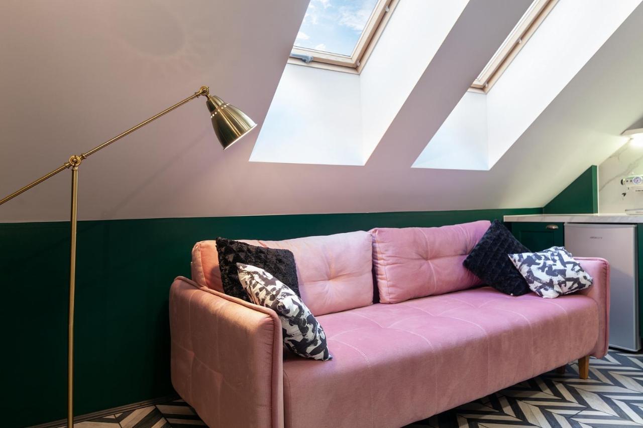 Luxurious Flat Near Opera Theatre-self Check-in & Netflix Львов